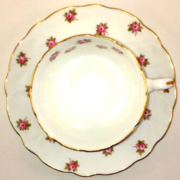 Aynsley China Rosedale Tea And Saucer Set - Picture 4 of 5